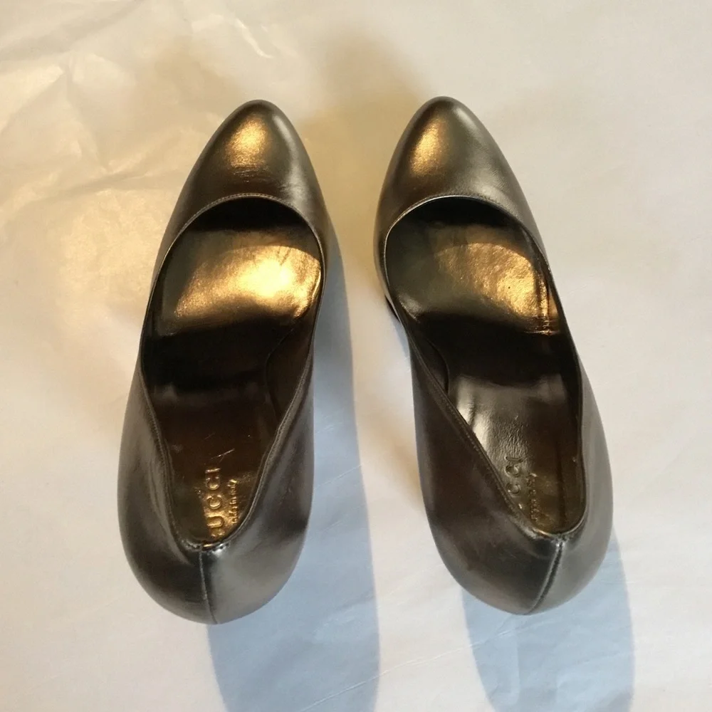 GUCCI - Picture 3 of 13